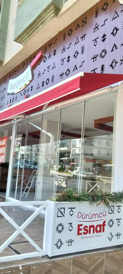 Dükkân cephesi ve vitrin camları, çalışma öncesi